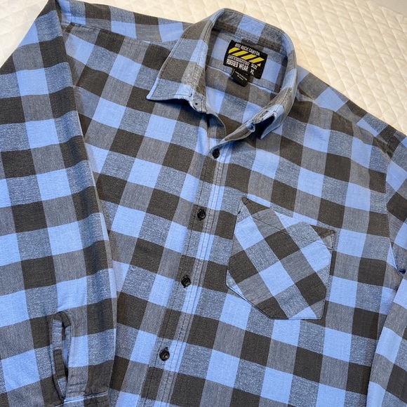 Big Rock Canyon Authentic Rugged Wear. XL. Distressed Blue & Gray Flannel. - Picture 2 of 9